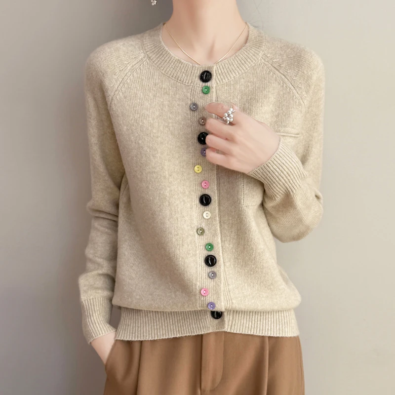 2025 New Spring And Autumn Women's Wool Round Nneck Cardigan Commuter Color Button Solid Color Long Sleeve Knitted Cardigan