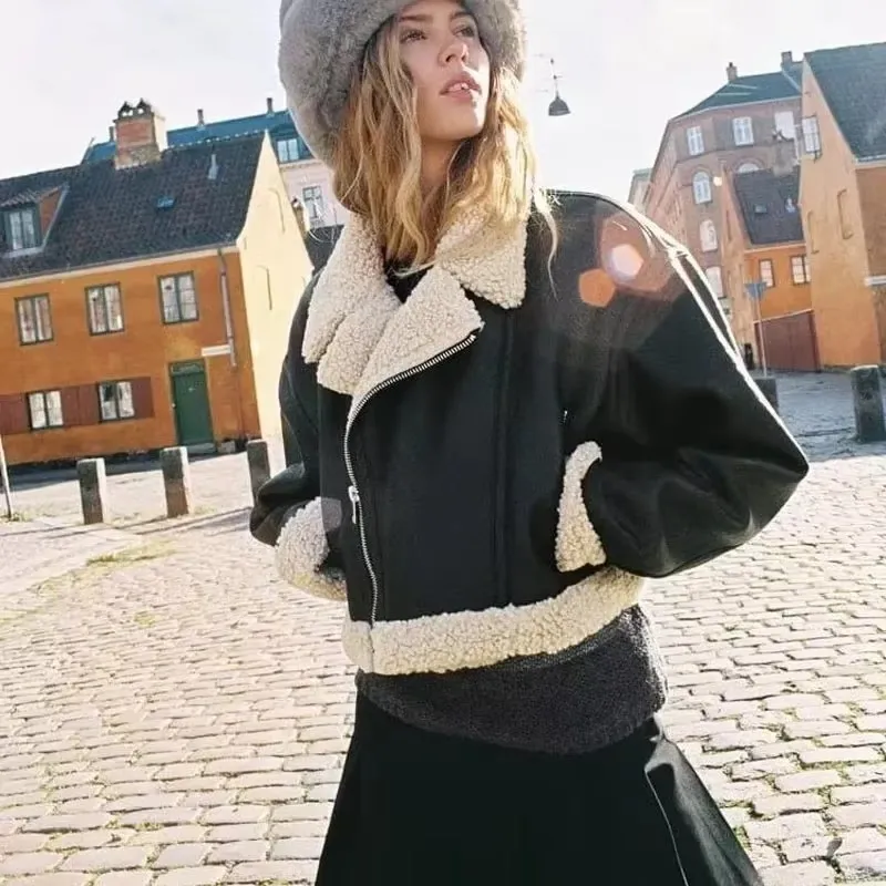 Nueva chaqueta de mujer de piel de doble cara.