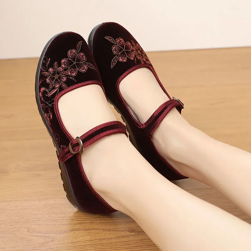 Women Cute Sweet Comfortable Spring Dance Shoes Chinese Traditional Wine Red Shoes Female Casual Shoes Zapatos De Mujer E5233