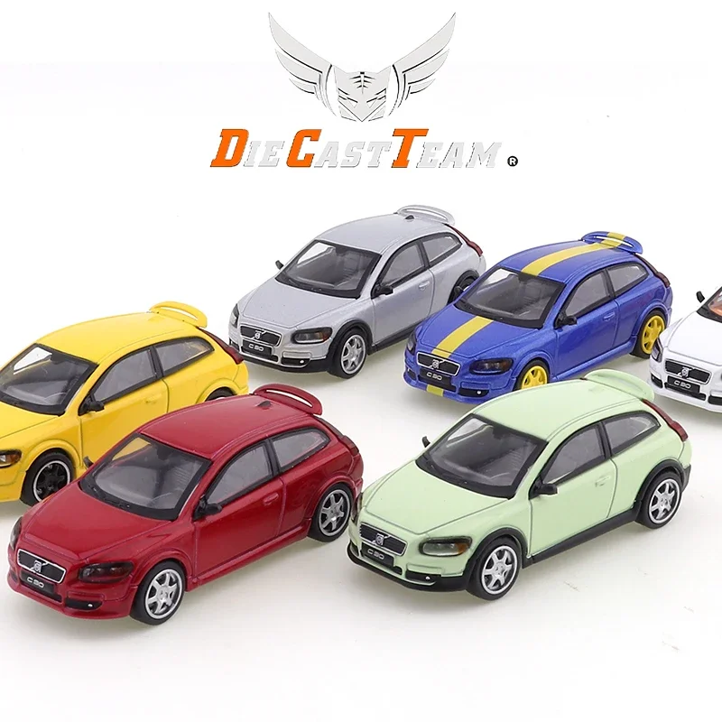 DCT 1/64 Diecast Automotive Model Ornaments Cas Toys Gift Decorations Volvo C30 Small