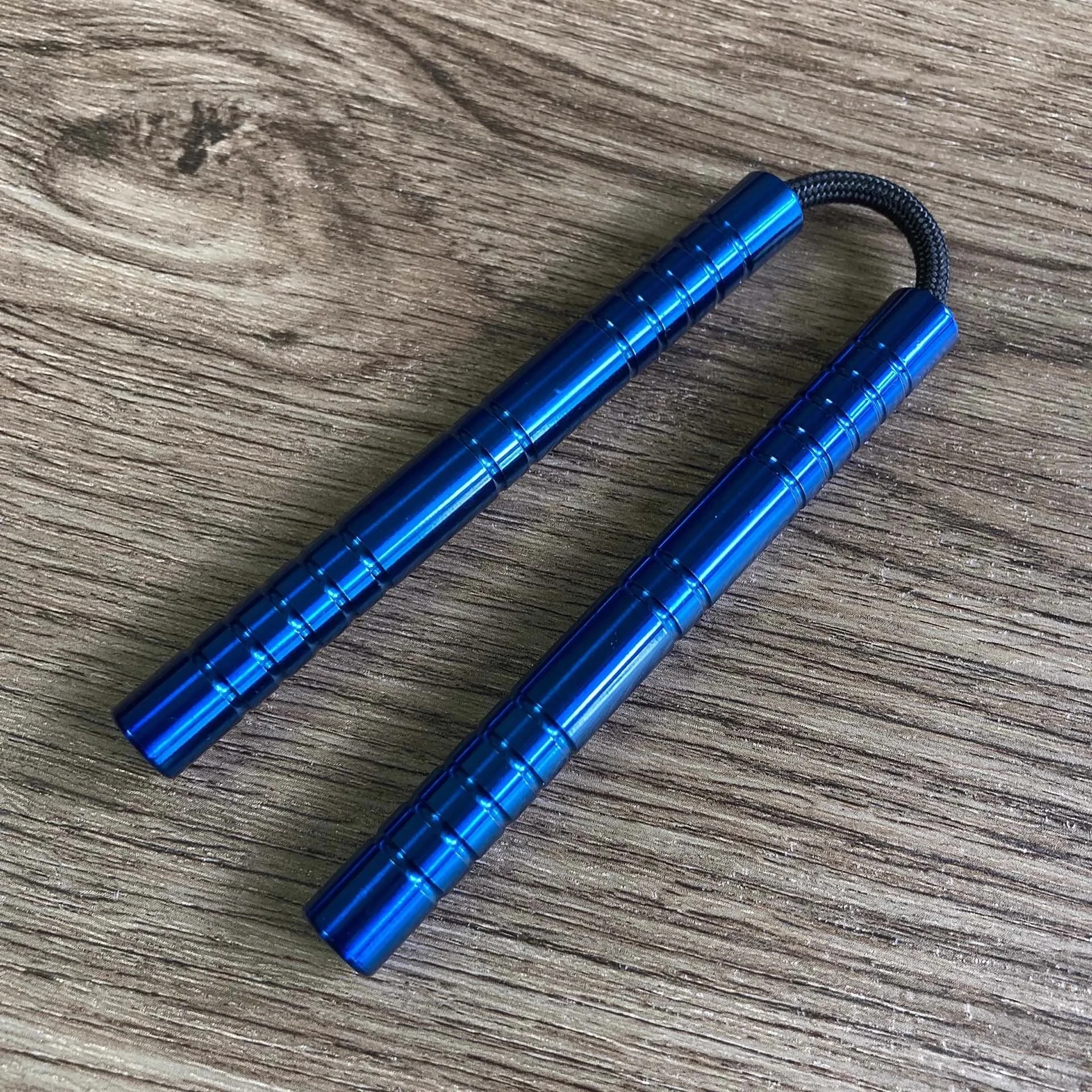 Imagem -02 - Stress Relief Mini Nunchakus Begleri Habilidade Toy Thumb Mandris Treinamento Nunchucks Artes Marciais para Exercício de Dedos