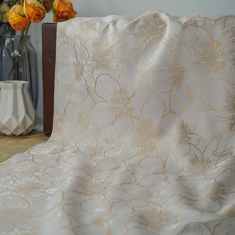 Gold Seide elegante Blume Mode reiner Wind Kleid Stoff leicht gekocht Damen Kulturbeutel dekorativ