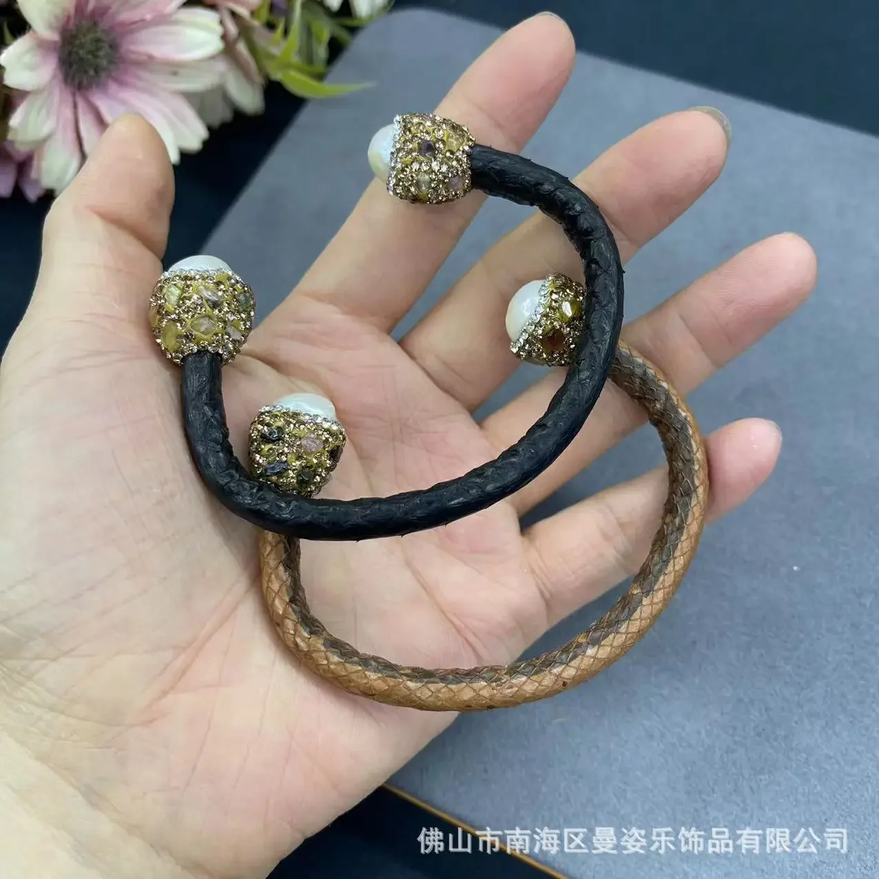 Autumn and winter new leather snake skin inlaid with baroque pearl tourmaline open bracelet popular natural stone jewelry in Eur