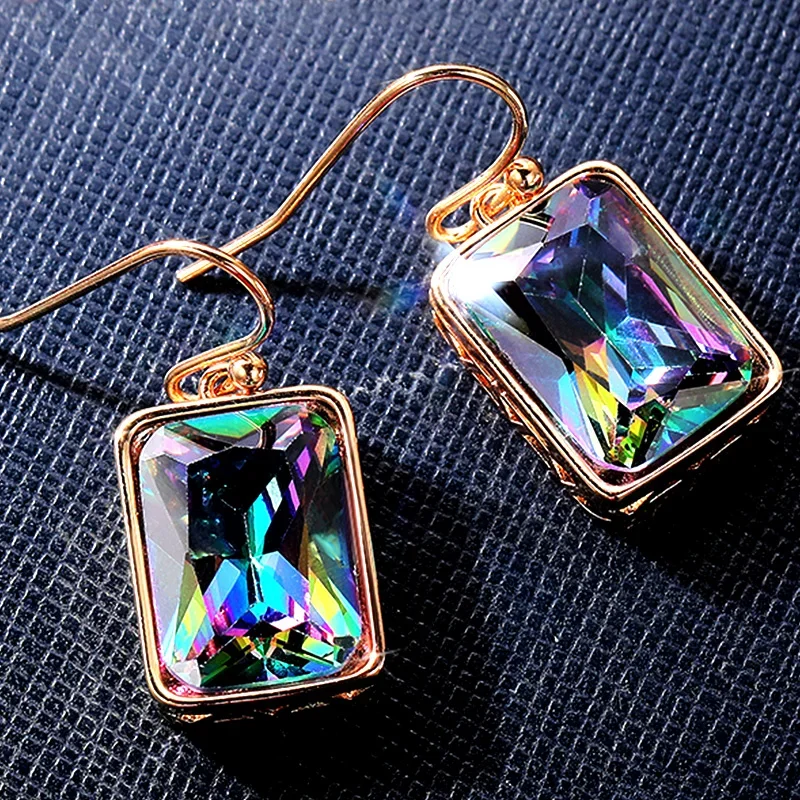 2024  Retro High Quality Gold Color Dangle Earrings for Women Polychrome Cubic Zirconia Pendant Graceful Female Vintage Jewelry