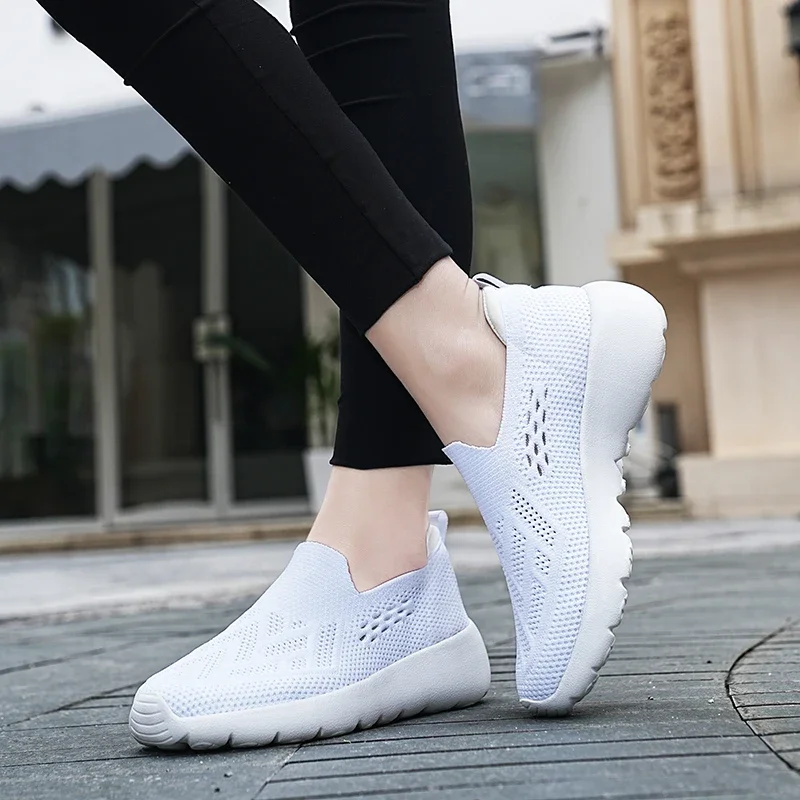 Zapatillas de deporte informales para mujer, zapatos planos sin cordones, mocasines de malla transpirable con plataforma para caminar, Tenis femeninos