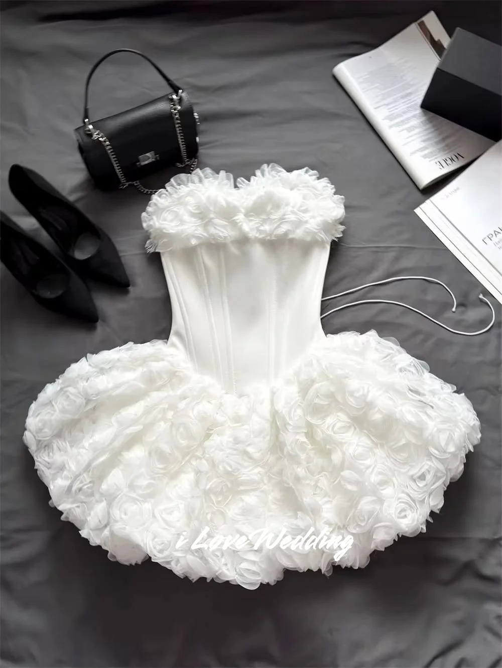 Blanc chérie Mini jupe courte 3D fleur sans manches robe de retour robe de fête d'anniversaire douce soirée formelle plissée personnalisée