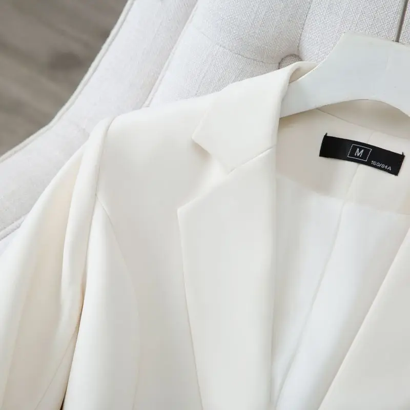 Abito da donna bianco su misura Jaet primavera 2024 slim fit ort Sle Ele Personali di piccole dimensioni Faionable