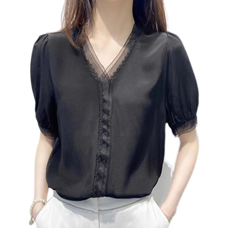 เสื้อเชิ้ตผ้าไหมคอวี แขนสั้น สไตล์ลำลองสำหรับผู้หญิง ใส่ได้ทั้งฤดูใบไม้ผลิและฤดูร้อน ทรงหลวม ติดกระดุม สีพื้น เหมาะสำหรับใส่ทำงาน