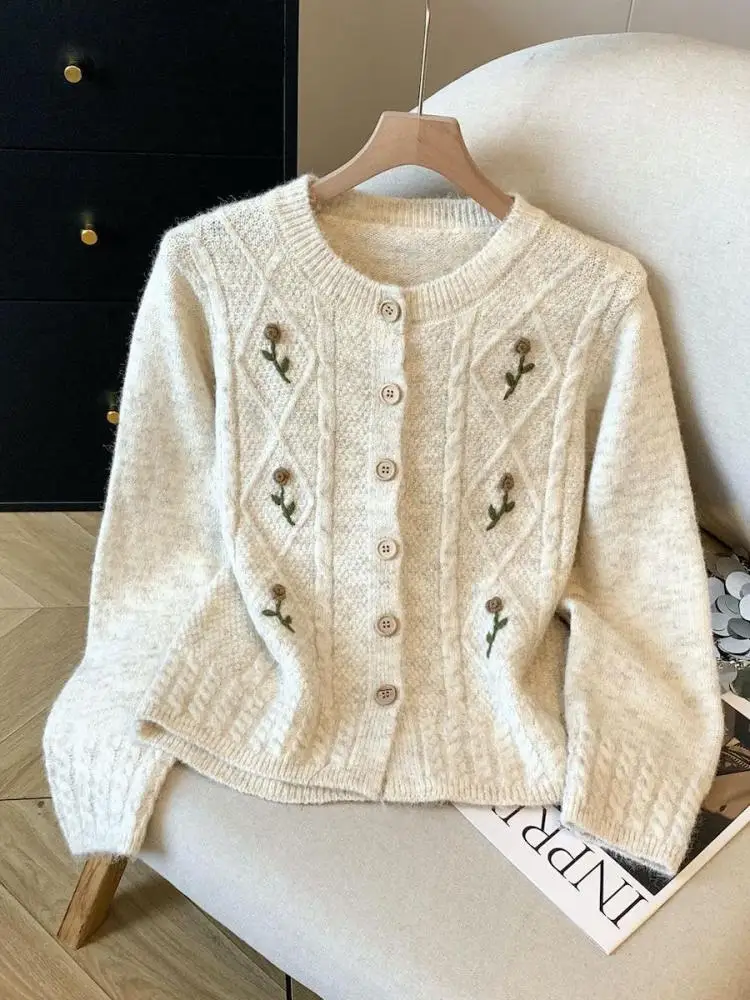 

Корейский осенне-зимний бежевый однобортный кардиган, короткие свитера, женские вязаные топы с круглым вырезом и длинными рукавами, тренд уличной одежды