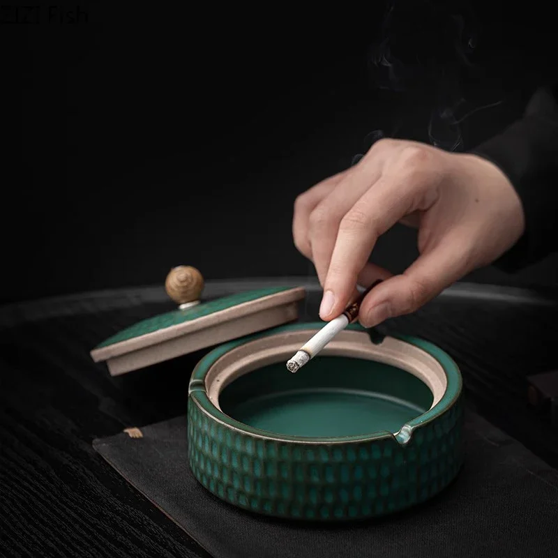 

Зеленая керамическая пепельница с крышкой, молоток, пепельница, украшение стола, аксессуары для курения, ветрозащитная пепельница, подарок для парня