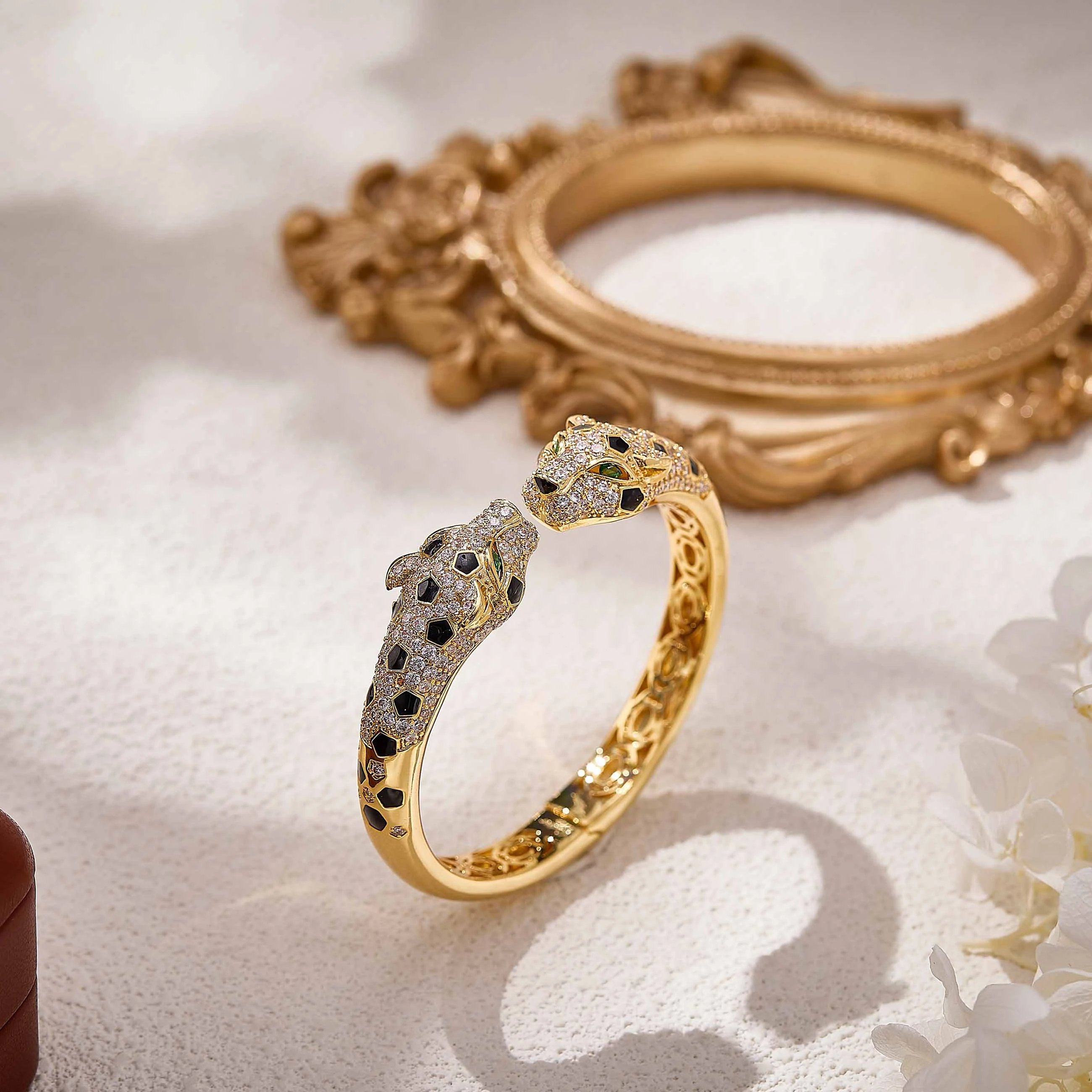 Eyer Luxury Fashion Jewelry Inlay AAA Cubic Zirconia Two-headed Leopard Necklace Bangle Jewelry Set For Women Wedding Party Gift