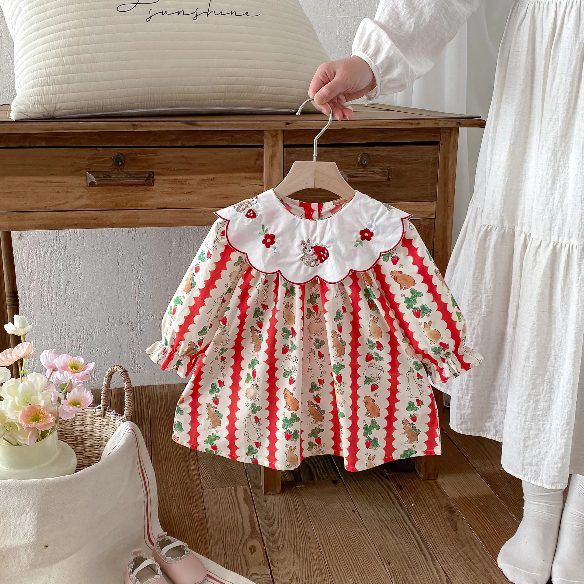 

2026 Spring New Girls Long Sleeve Dress Children Rabbit Embroidery Lapel Dress Baby Girl Sweet Princess Dress Kids Clothes