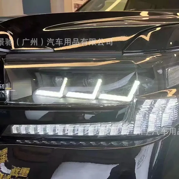 LED lens daytime running light turn signal is suitable for 08-20  Landcool Luze LC200 headlight assembly modification