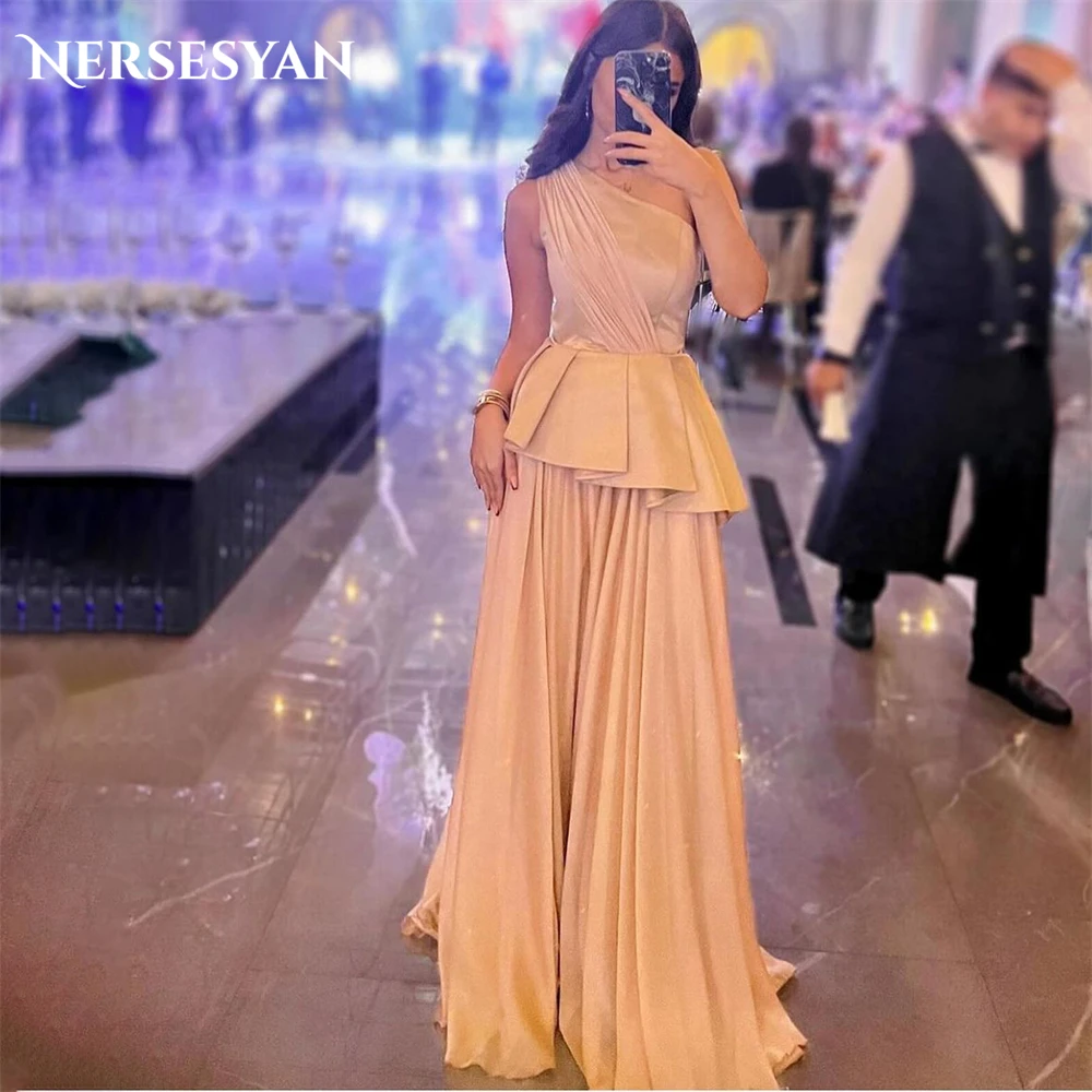 

Nersesyan Dubai Glitter Formal Evening Dresses Pleated One Shoulder A-Line Shiny Prom Dress Pageant Celebrity Party Gowns 2024