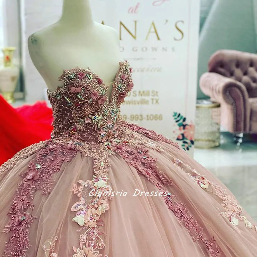 Vestido de quinceañera con espalda abierta, traje de quinceañera con perlas y cuentas de color rosa rubor, Apliques de encaje, escote corazón, sin mangas, dulce 16, fiesta de graduación