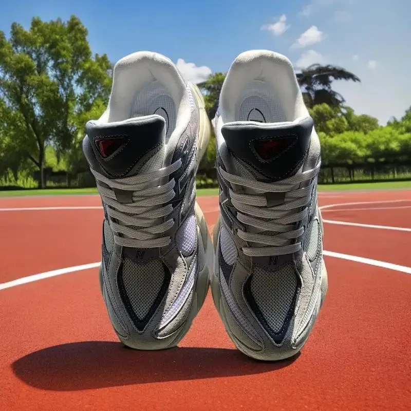 

Ботинки для пар. Модная повседневная спортивная обувь, модная уличная мода, легко захватывается. FallcoupleClassic+ Fashion walk Shoes, Element Comb.