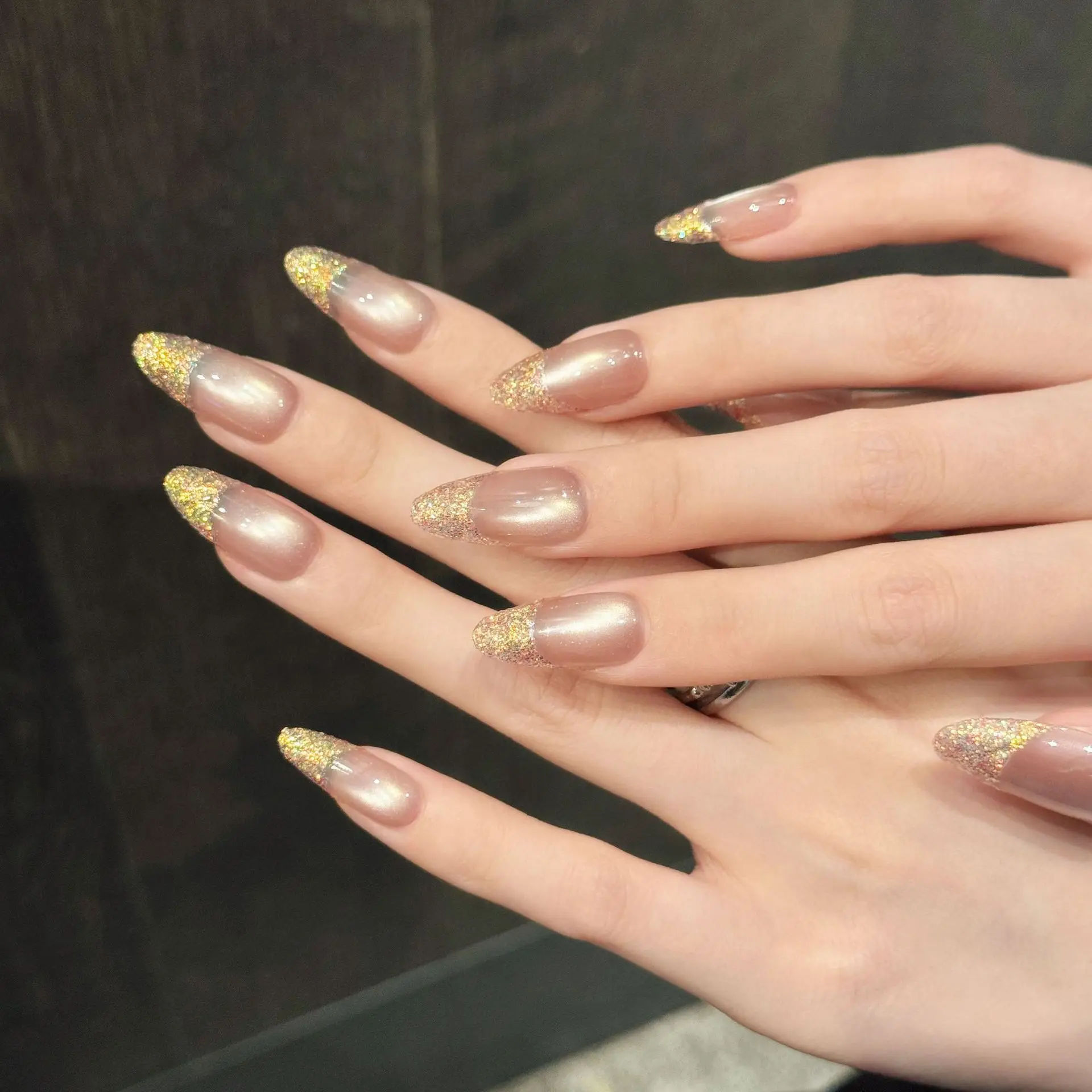 10 Stück handgemachte glänzende Diamant-Nägel zum Aufdrücken, Glitzer, Katzenauge, künstliche Nägel, Hochzeit, Dame, tragbar, kurze französische falsche Nagelspitzen