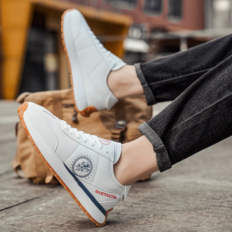

Men's Shoes Breathable All-match Mesh Shoes Casual Sports Trendy Shoes Men's All-match Wear-resistant Running Shoes for Men