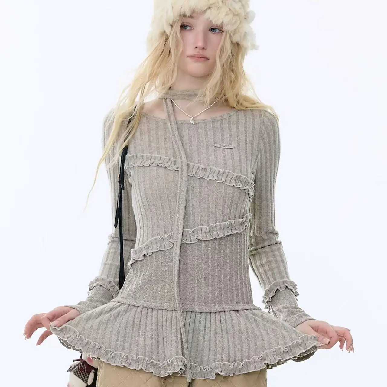 American Retro Design Irregular Top Women'S Spring And Autumn Black Fungus Lace Hem Knitted Sweater