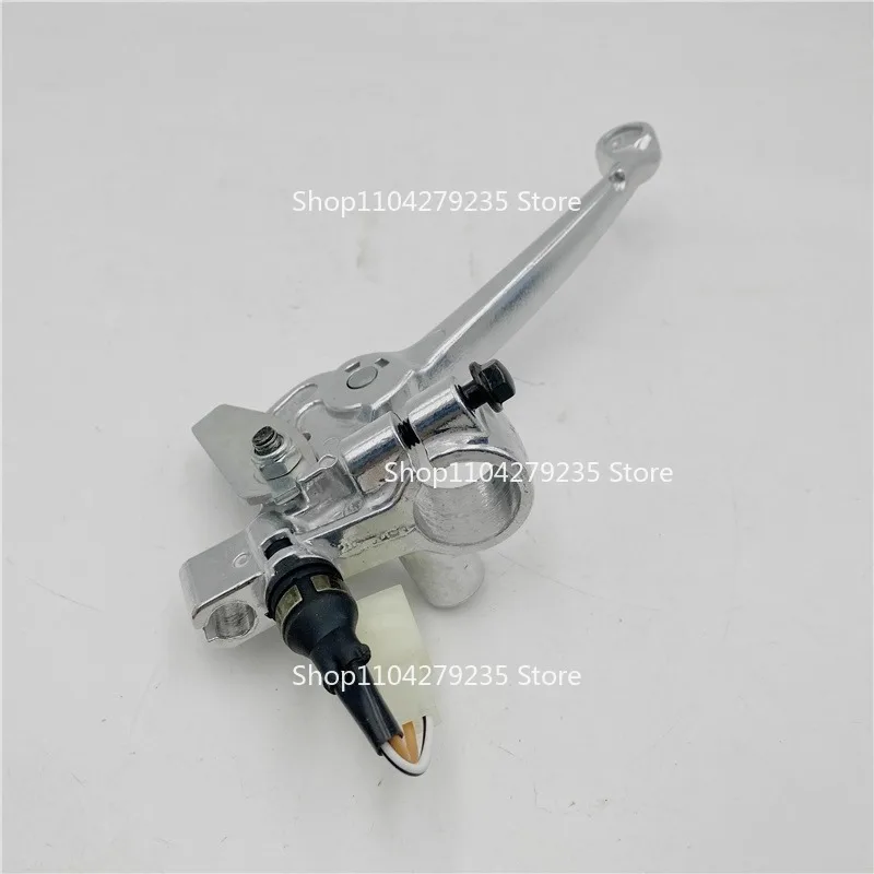 

Suitable for USR125 HJ125T-21/52A Tiger VX125 Left Rear Brake Handle Mirror Seat Assembly