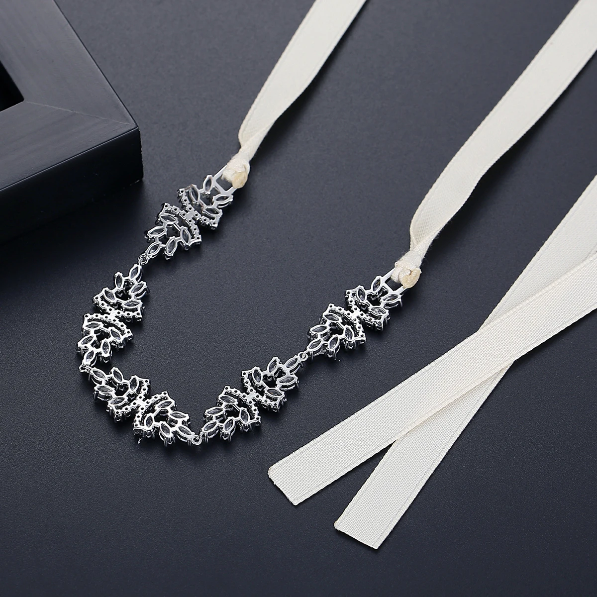 LUOTEEMI High Quality Silk and Satin Headband for Women Luxury Sexy Cubic Zirconia Women Wedding Bridal Engagement Accessories