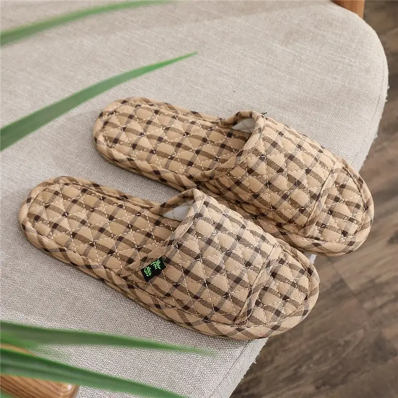 New Cotton Sole Slippers, Silent Floor, Indoor Soft Sole, Machine Washable in Spring, Autumn, Summer, and All Seasons At Home