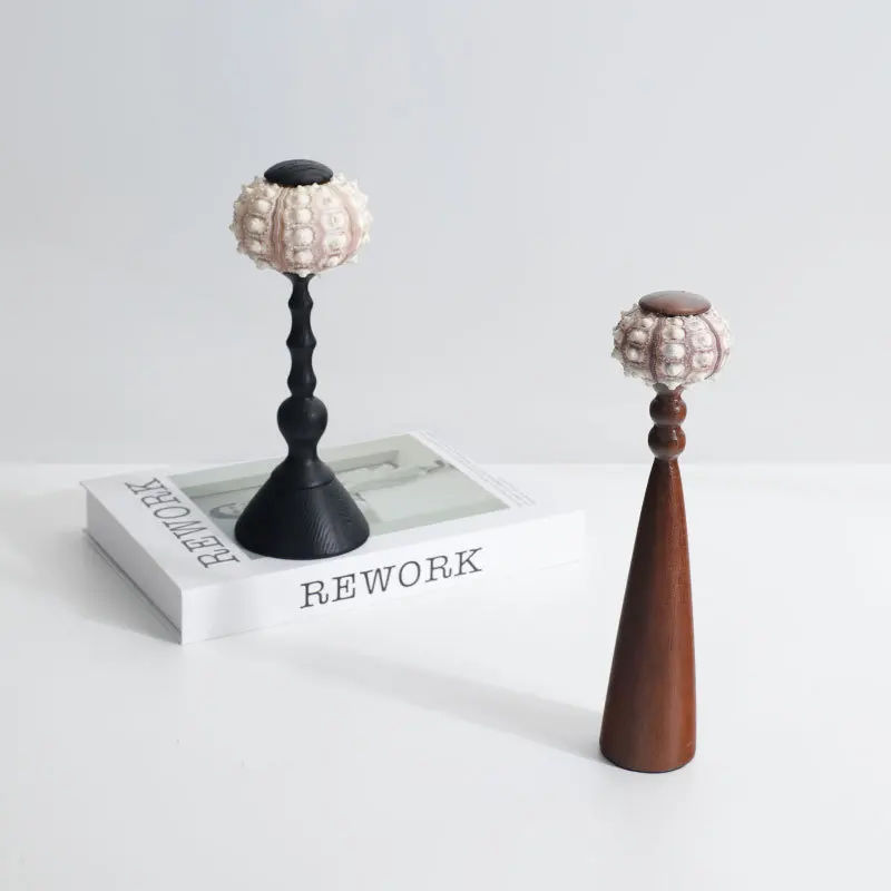 Modern light luxury art conch pair of ornaments model room sales office living room soft decoration handicrafts