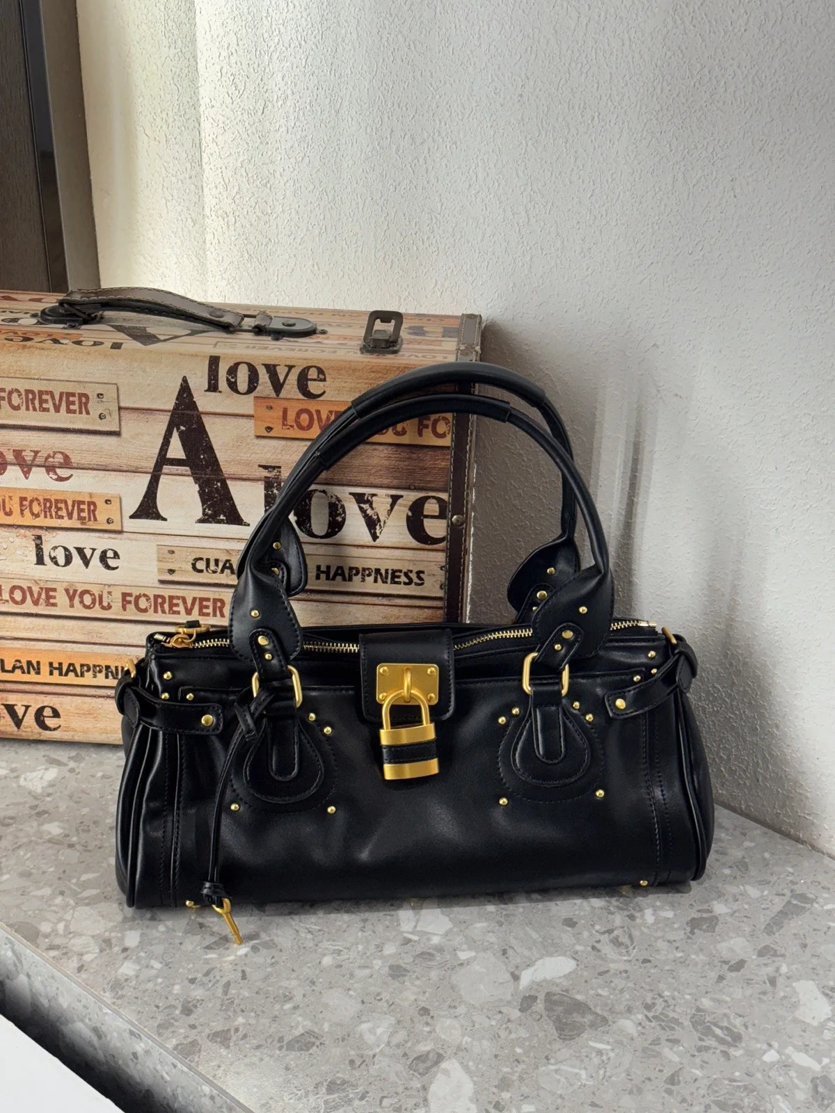 

Women's Vintage PU Shoulder Bag Punk Y3K Motorcycle Handbag Adult Girls Square Shoulder Bag Large Capacity Rivet Pillow Bag