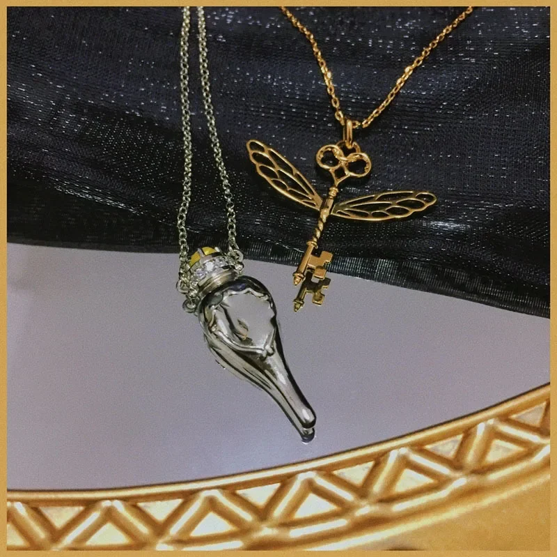 2024 Explosive Anime Wing Necklace Golden Snitch Creative Necklace Collarbone Chain Hanging Neck Accessories for Girls Gift