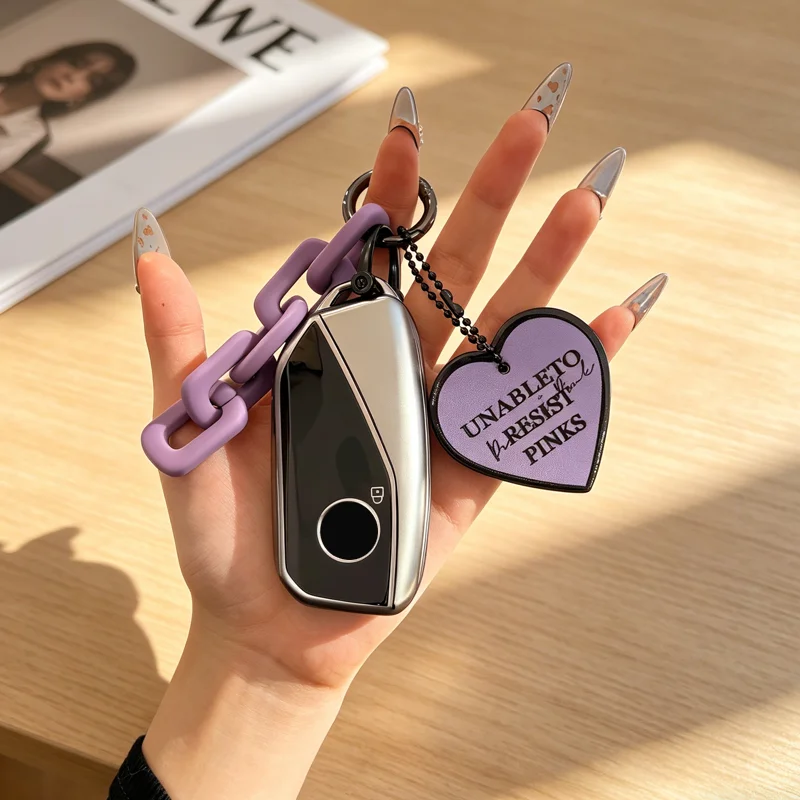 

Titanium Gray TPU for BMW X1 U11 X7 G07 XM G09 I7 7 Series G70 LCI IX I20 U06 G81 M3 Car Key Case Cover Keychain Accessories