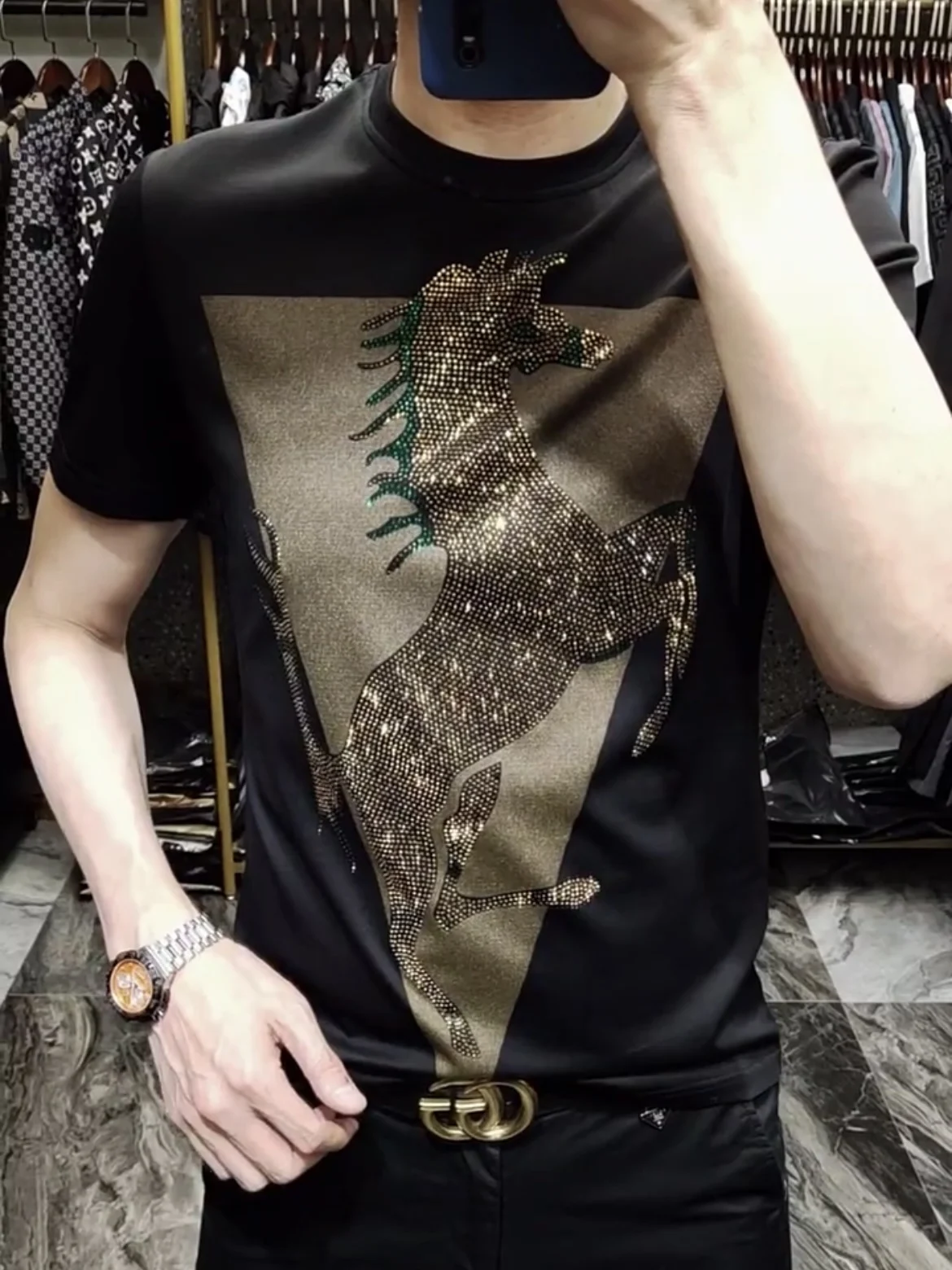 

Faionable Men's ort Sve T-irt 2024 Spring Summer Silk Cotton Glitter Casual Slim Fit round Ne Urban Sle
