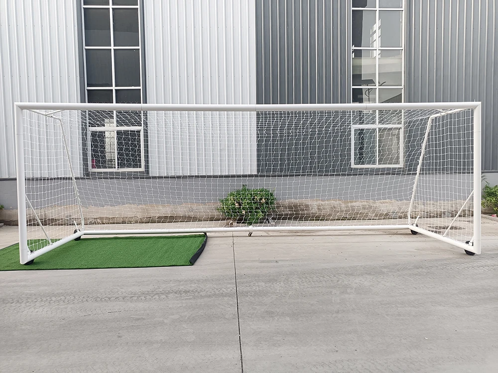 มืออาชีพขนาดเต็ม 24x8 ฟุตอลูมิเนียมแบบพกพาฟุตบอลและฟุตบอลเป้าหมายอิสระแบบพกพาเคลื่อนย้ายอุปกรณ์การฝึกอบรม