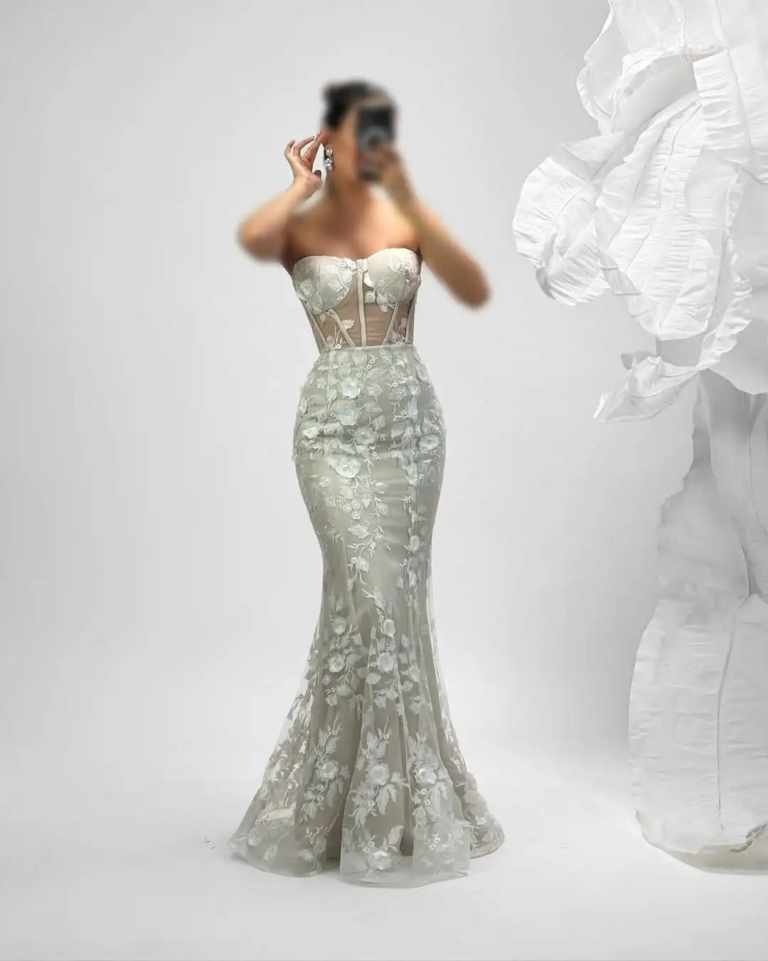 فساتين سهرة بحورية البحر مزينة بالدانتيل من Ofherown بدون حمالات فساتين حفلات الوهم مناسبة خاصة