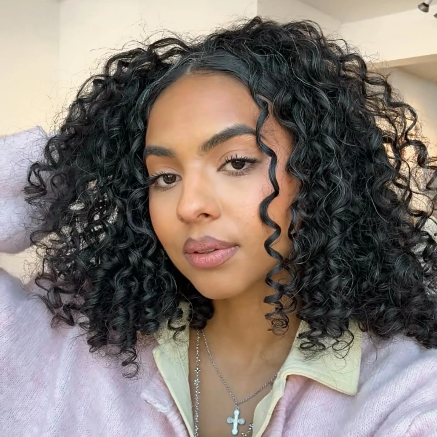 

Бразильский парик из человеческих волос 100% глубокая волна Боб парик 13x4 Кружевной фронтальный парик Короткий боб Вьющиеся волнистые волосы 4x4 Hd Парик фронта шнурка для женщин