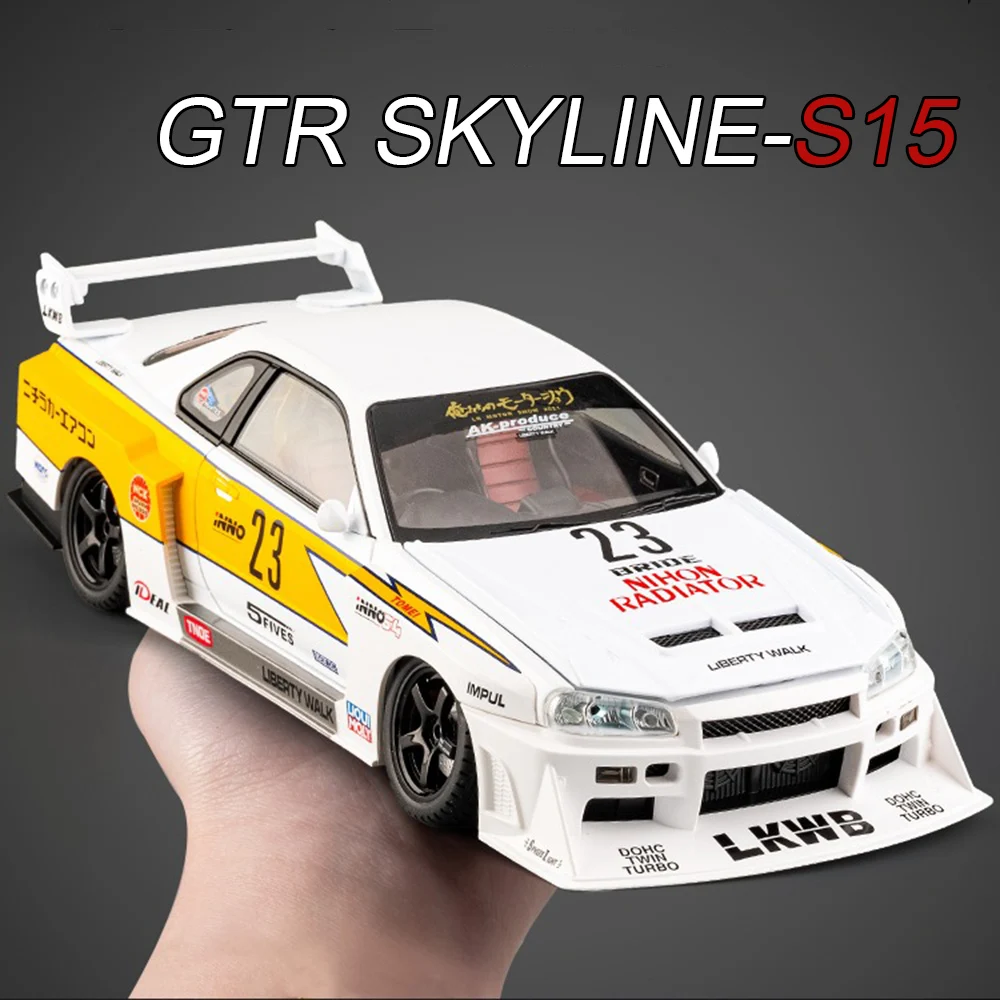 1:18 Nissan GTR SKYLINE S15 Alloy Cars Models Diecasting Toys Rubber Tires Slide Forward Miniature Car for Child Festival Gifts