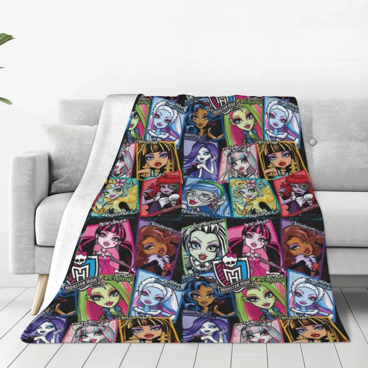 Monster High Character Super Warm BlanketBoy Girl Picnic Anime Throw Blanket Flannel Bedspread For Home Decor Fluffy Bed Cover