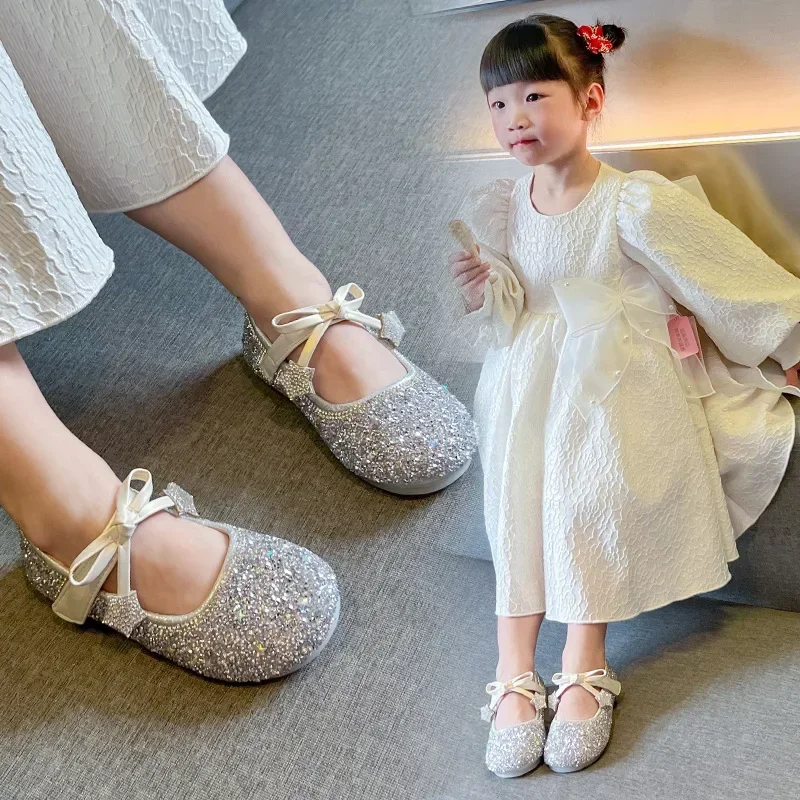 Girls Princess Shoes Round Toes Sweet Bows 2025 New Kids Dance Shoes Shiny Sequins Children Flats Pu Non-slip Performance Shoes