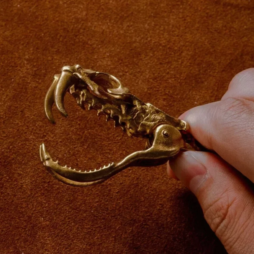 Pure Copper Antique Snake Skull Keychain, Retro hanging ornament