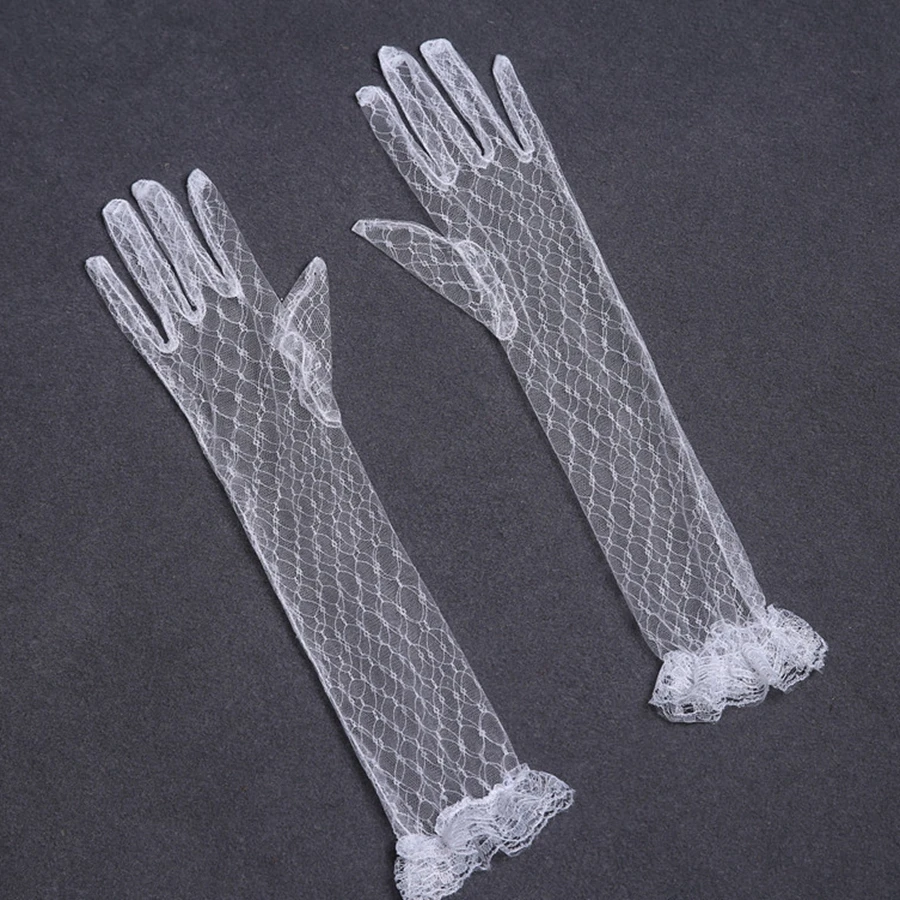 New Arrival Long lace Sexy Lace Short Tulle Full Finger Mittens Lotus Leaf Sheers Lady Driving Gloves Cheap Bride gloves