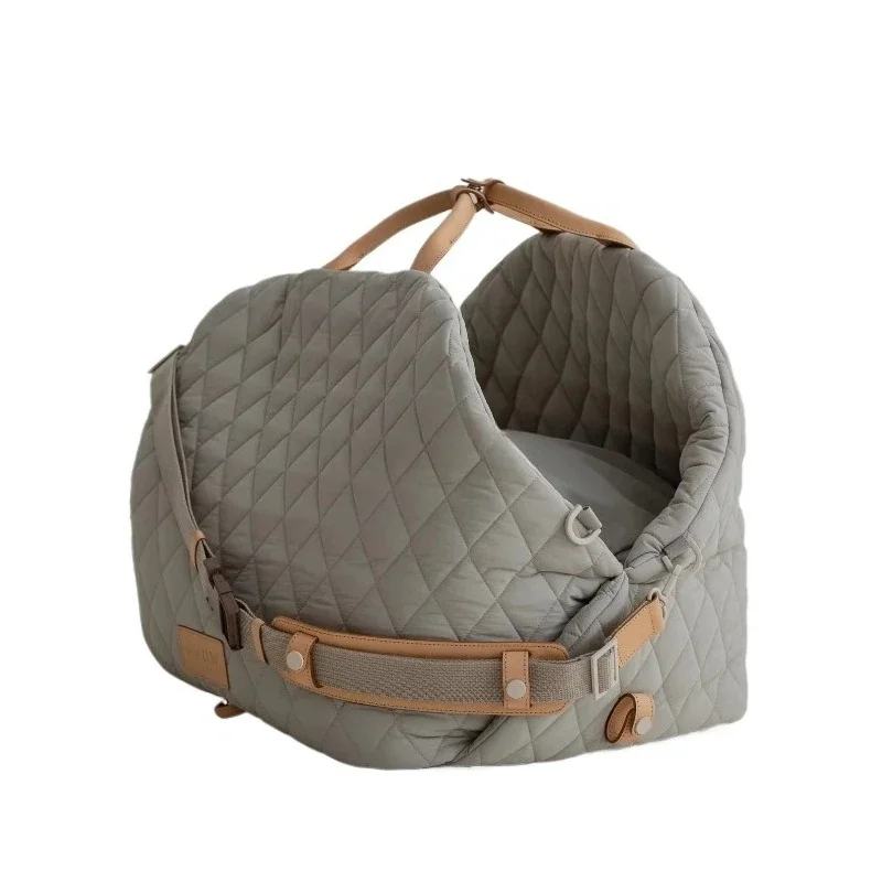 

Car Seat Pet Booster Travel Bed Safe and Comfortable, Removable !!!!