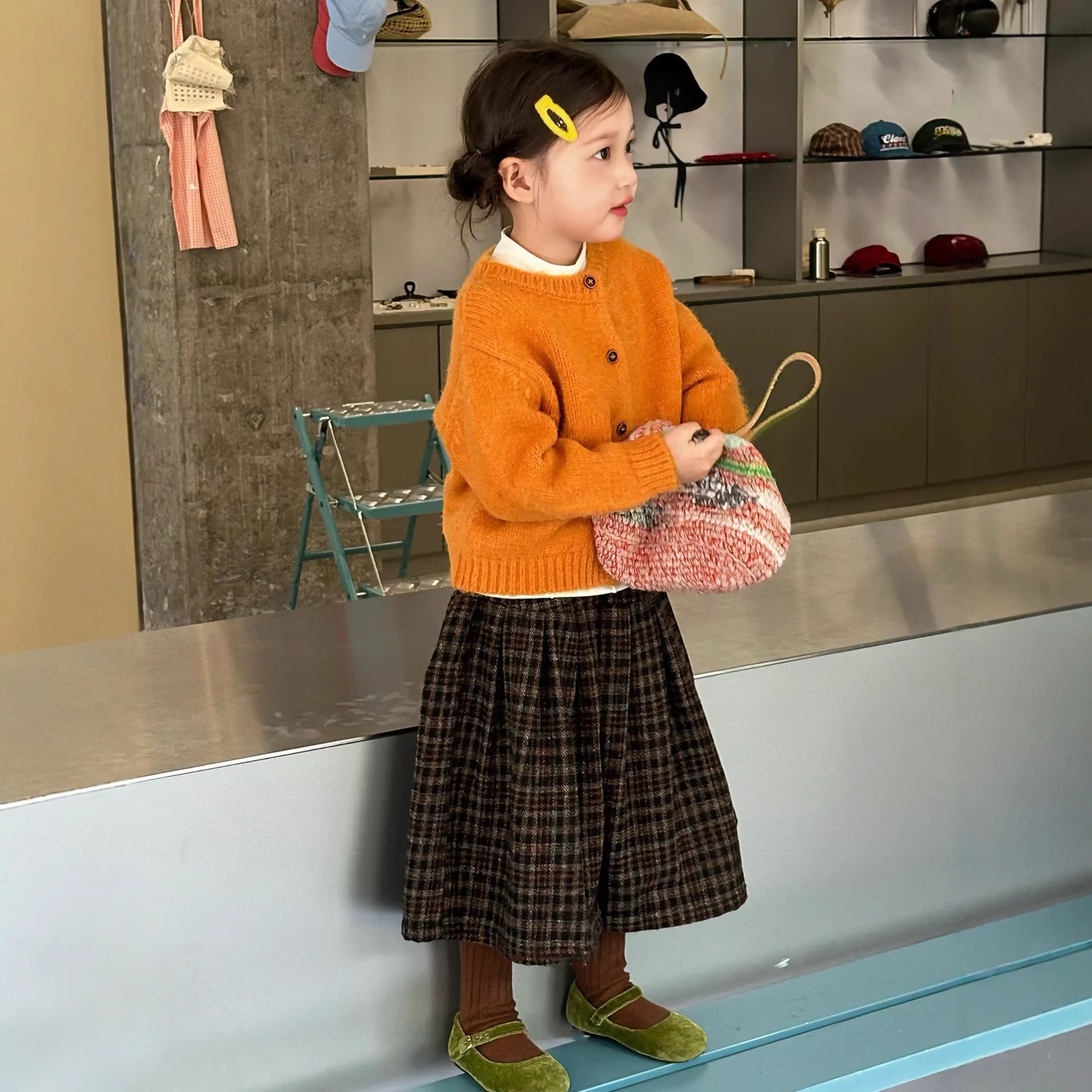 Girls' Spring and Autumn Sweater Cardigan Autumn New Sweater 2025 Medium and Small Children's Sweater Jacket KoreanLittle Girl