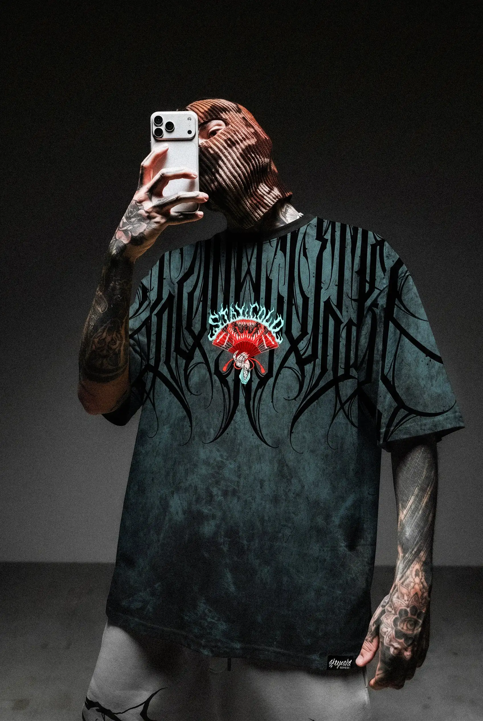 2026 New Japanese Evil Geisha Ghost Fan Back Printed Retro T-shirt Hip Hop Gothic Street Wear Casual Top