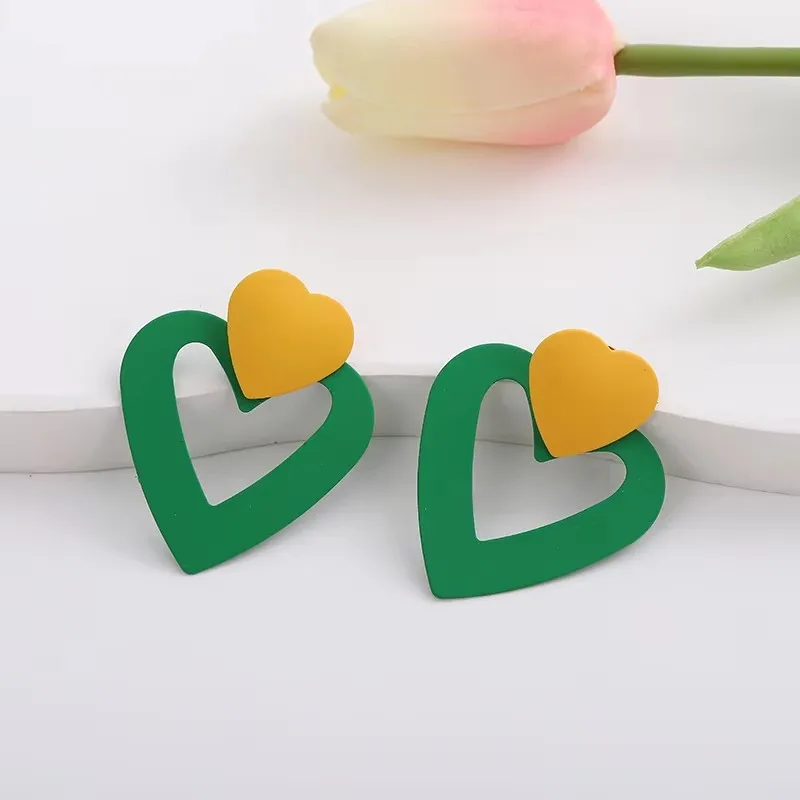 Green Crystal Women\'s Dangle Earrings Metal Material Square Pendants C-shaped Hollow Bowknot Hanging Earrings for Female 2025