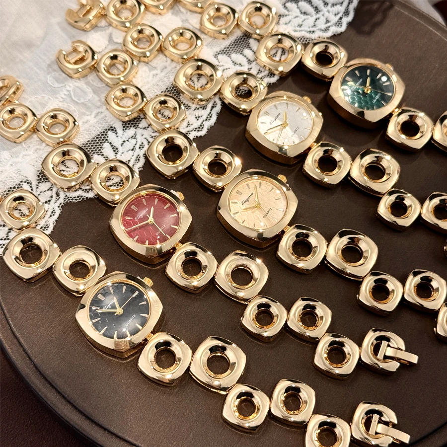Elegant Watches with Square - Round Watch Heads and Unique Irregular - Linked Chains