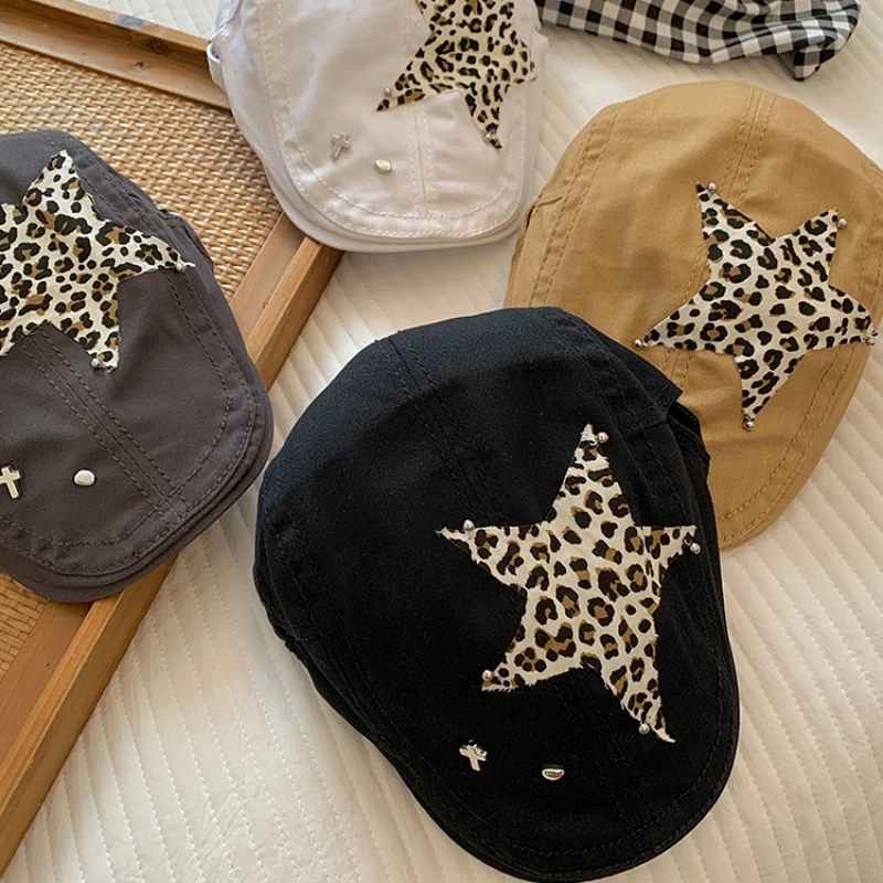 Y2k Personality Leopard Print Star Sticker Forward Hats for Women and Men Summer Outing Versatile Niche American Retro Berets