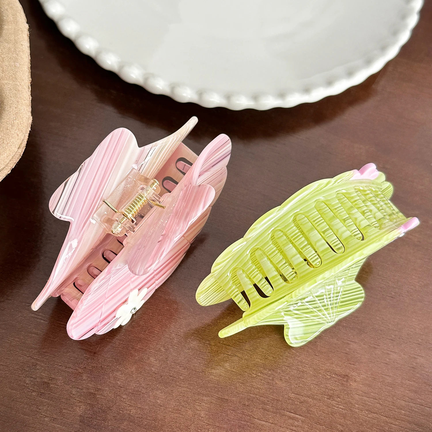 Dowell  Shell Diamond-encrusted High-end Acetate Hair Clip And Accessory