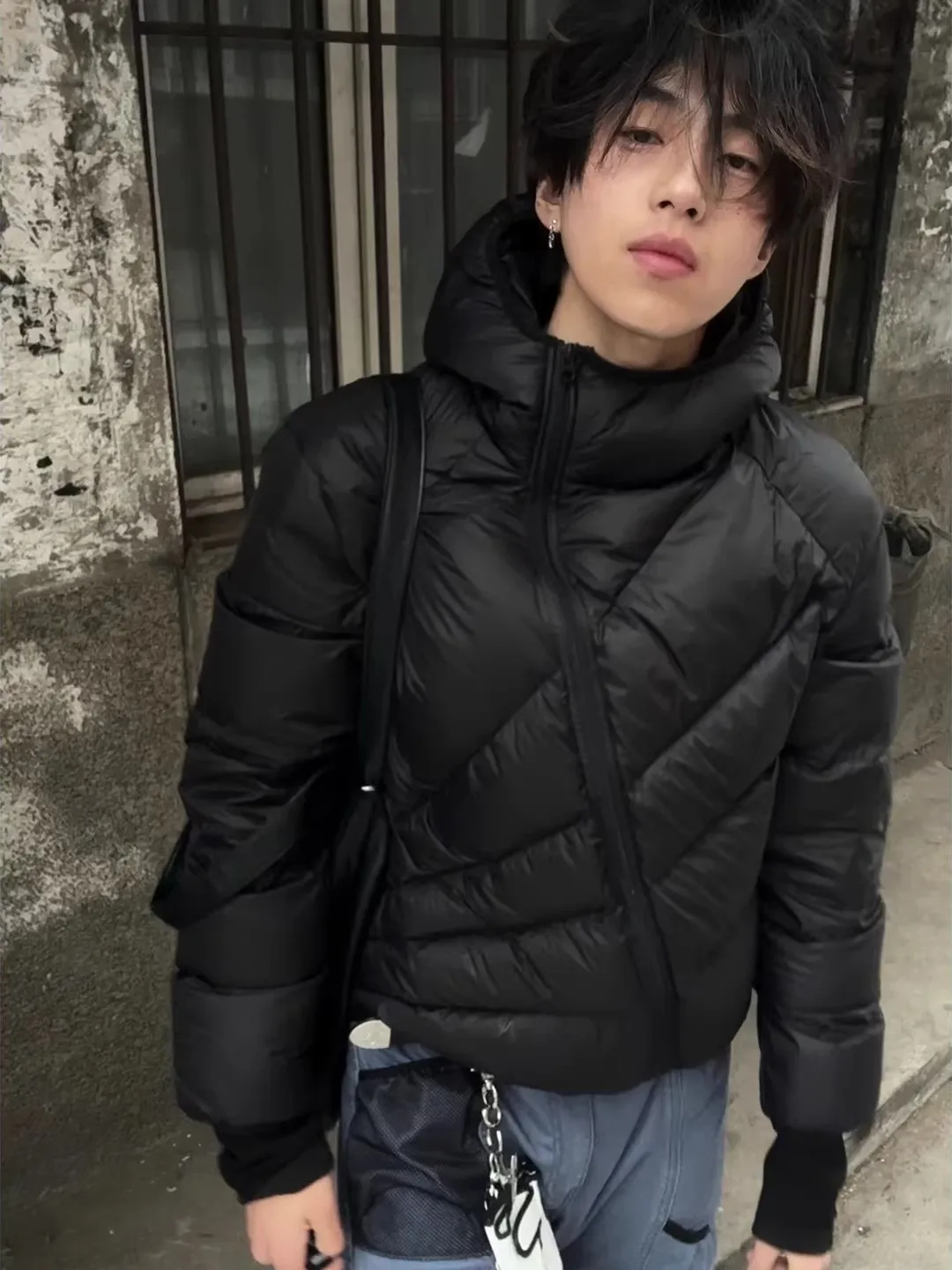 

Мужская зимняя куртка Bla Radiation Bone Hat из хлопка с асимметричной молнией, деконструированная, теплая, короткая верхняя одежда