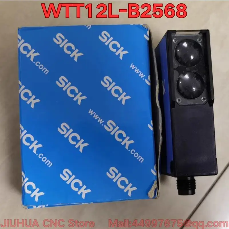 New WTT12L-B2568 photoelectric sensor