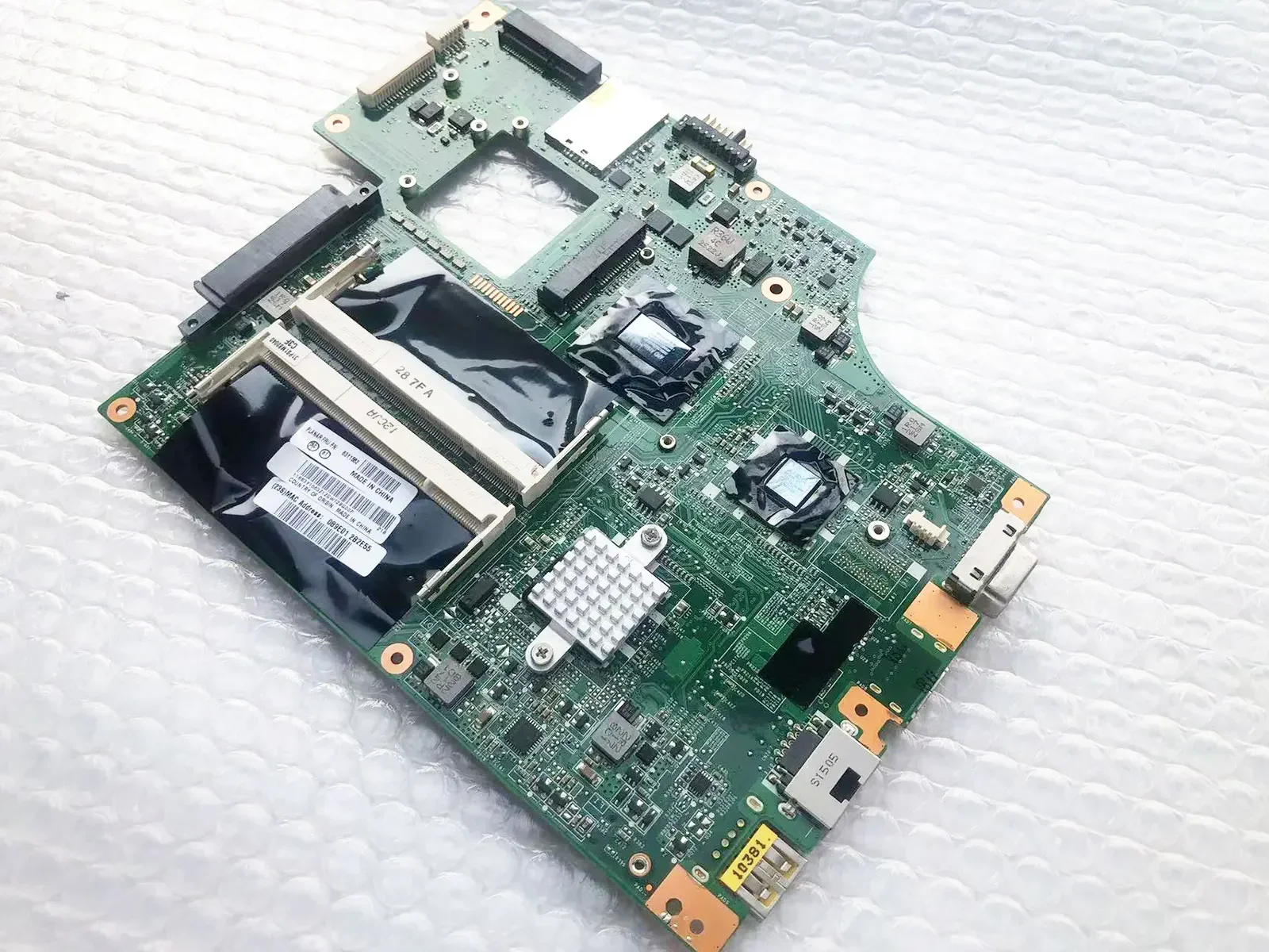 NOKOTION 63Y1560 63Y1562 DAPS1AMB8C0 MAIN BOARD For Lenovo E30 Laptop Motherboard 13.3 inch DDR2 CPU L325 with Processor onboard