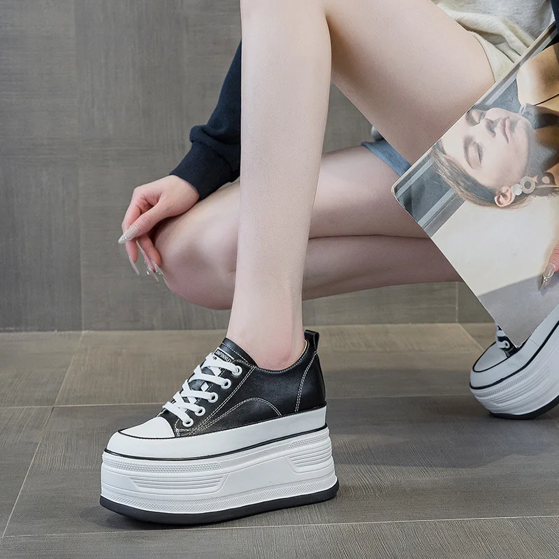 Board shoes 2026 spring new thick soled white shoes for women 12cm sponge sole women's shoes single
